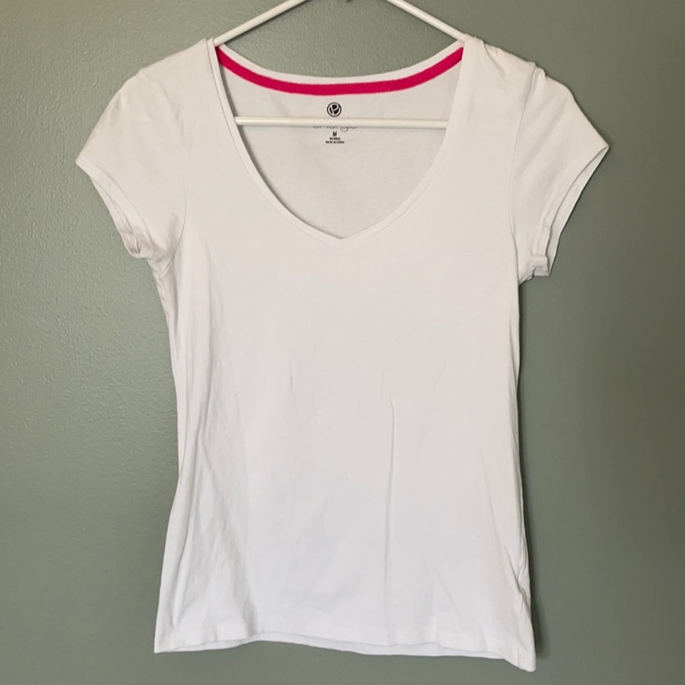Plain White Tee - Picture 1 of 5